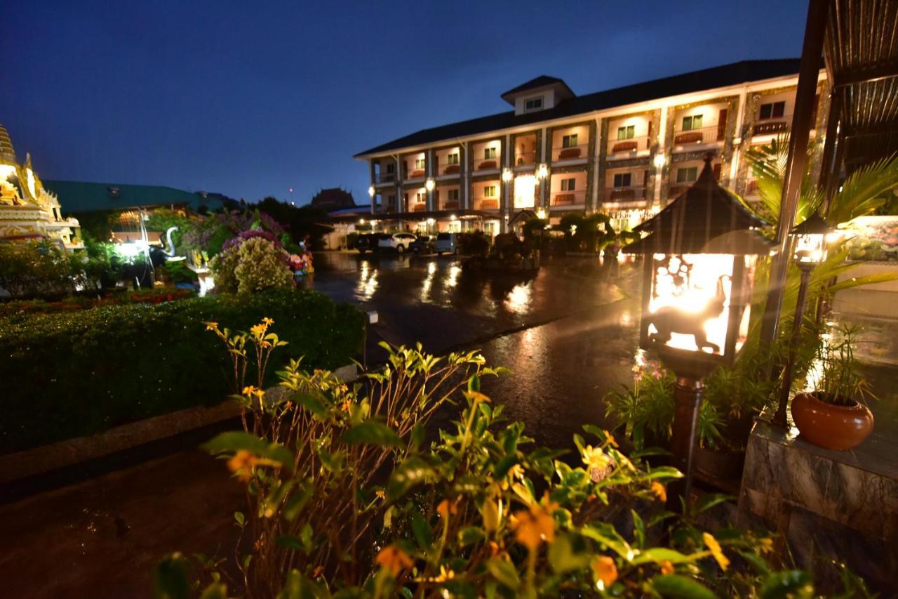 KT Knight Hotel Surin Buitenkant foto